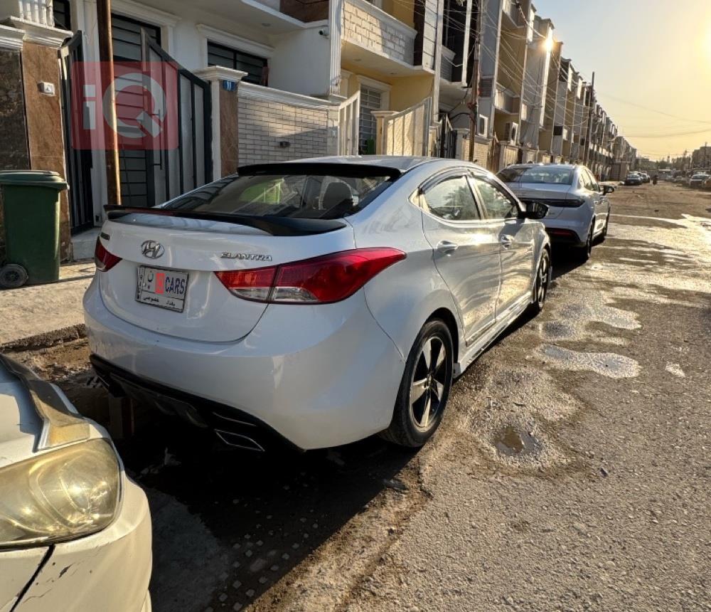 هيونداي النترا